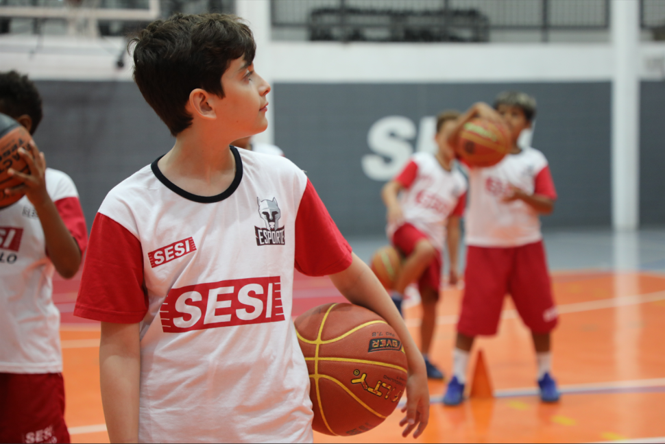 SESI Itu abre vagas para aulas gratuitas de esporte